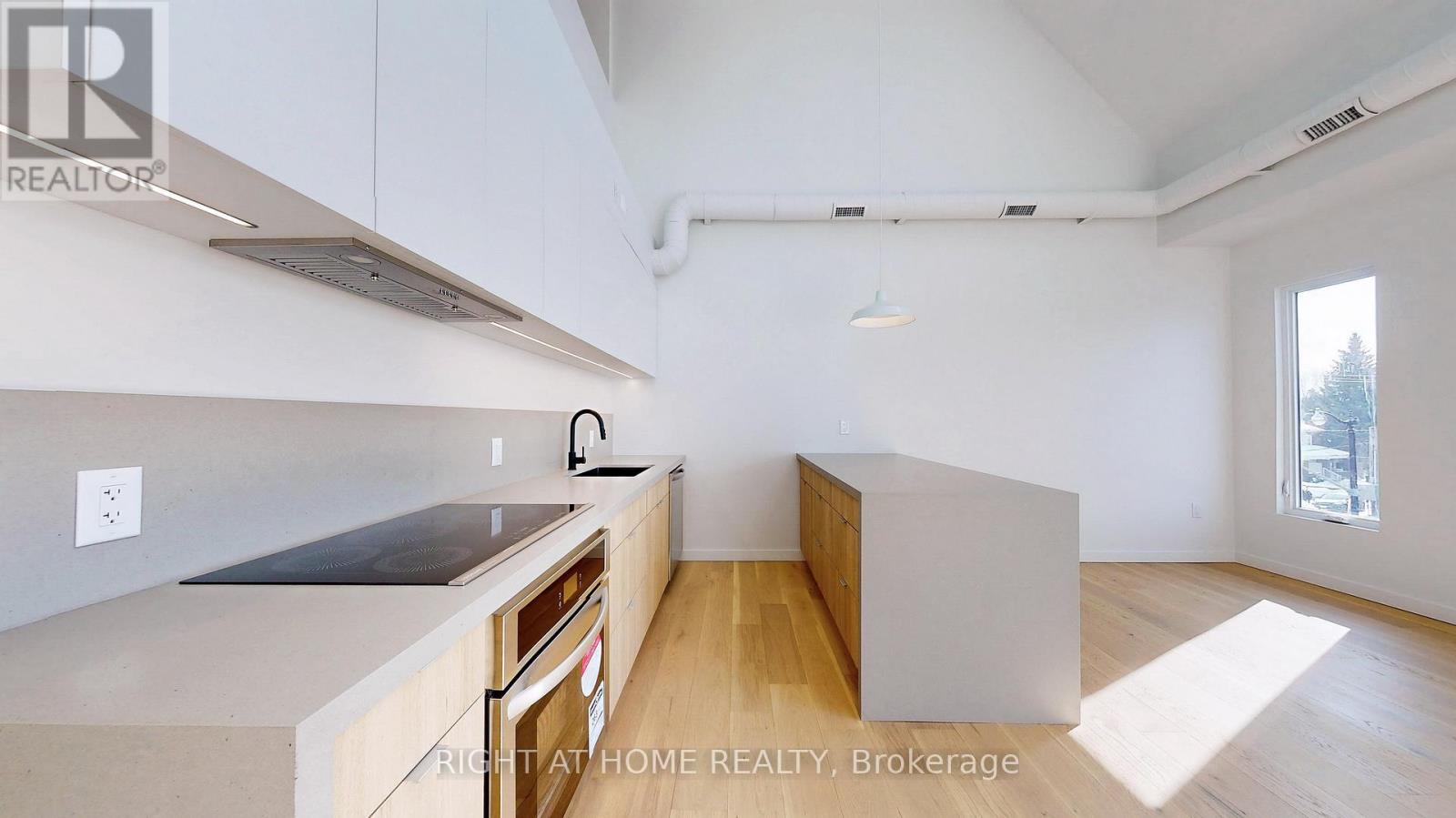 Unit 6 - 3122 Dundas Street W, Toronto (Junction Area), Ontario  M6P 2A1 - Photo 4 - W12004420
