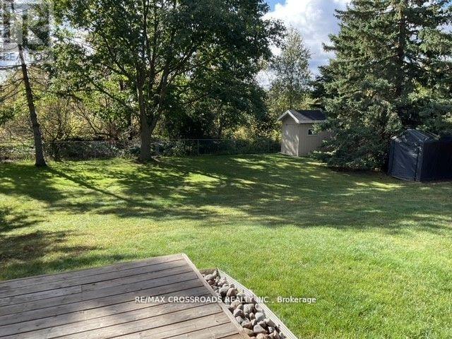 35 Blackforest Drive, Richmond Hill, Ontario  L4E 2N8 - Photo 28 - N12004296