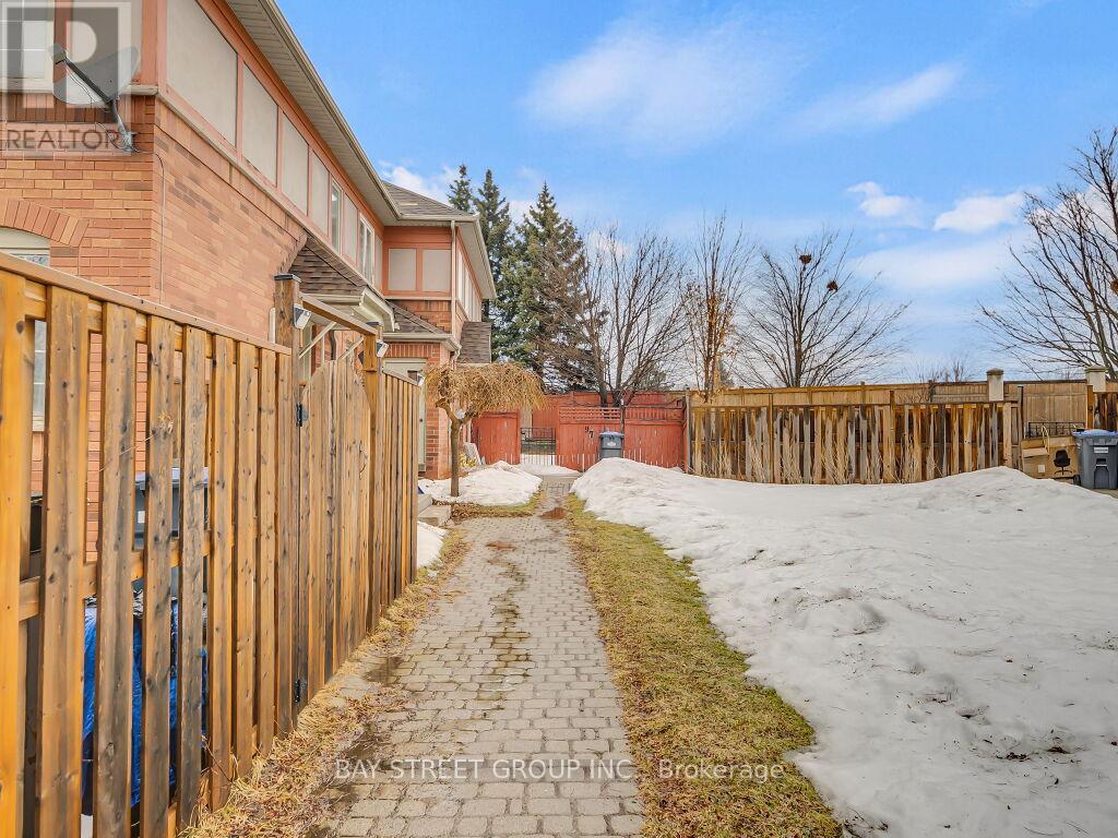 Property at 97 QUAIL FEATHER CRESCENT image 2