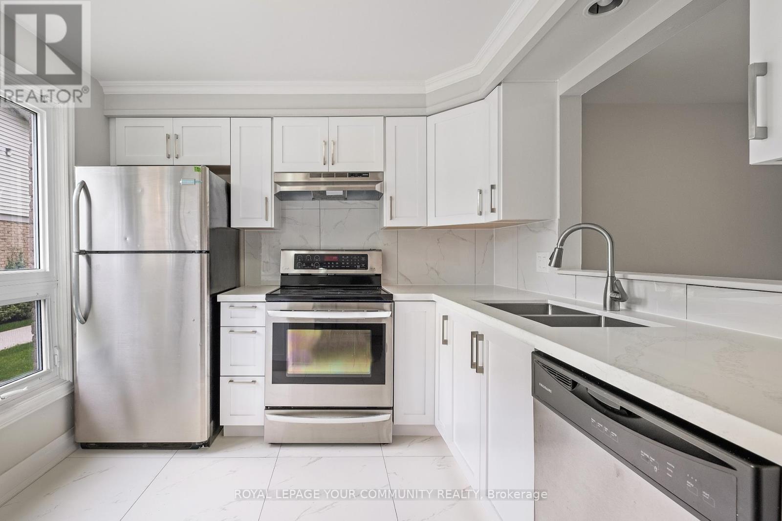 58 - 6767 Thorold Stone Road, Niagara Falls (Stamford), Ontario  L2J 3W9 - Photo 4 - X12004449