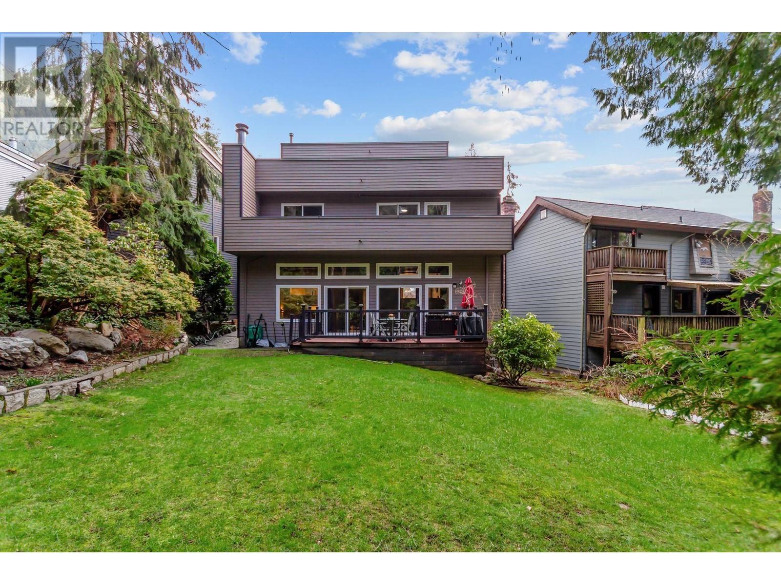 5655 White Pine Lane, North Vancouver, British Columbia  V7R 4S1 - Photo 35 - R2972802