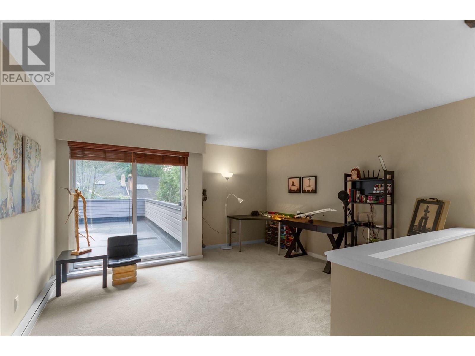 5655 White Pine Lane, North Vancouver, British Columbia  V7R 4S1 - Photo 14 - R2972802