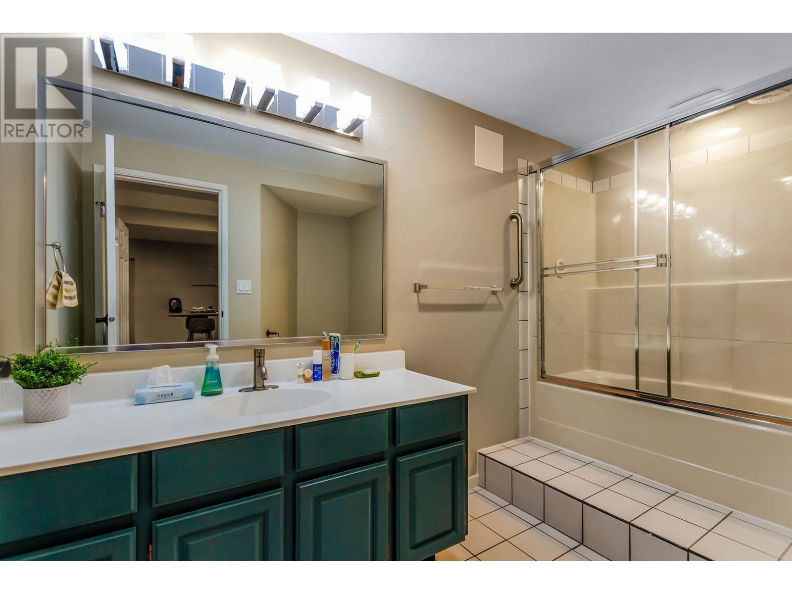 5655 White Pine Lane, North Vancouver, British Columbia  V7R 4S1 - Photo 30 - R2972802