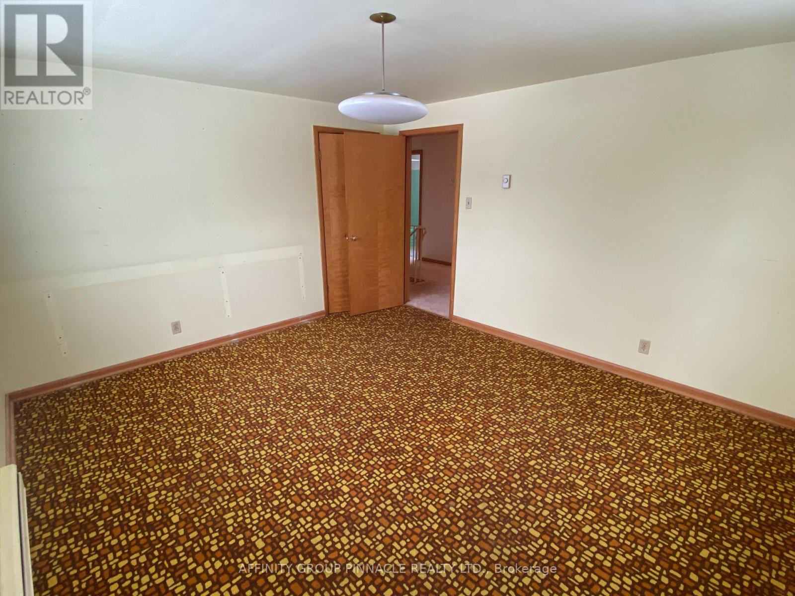 15 Peel's Lane, Kawartha Lakes, Ontario  K9V 2X8 - Photo 18 - X12004543