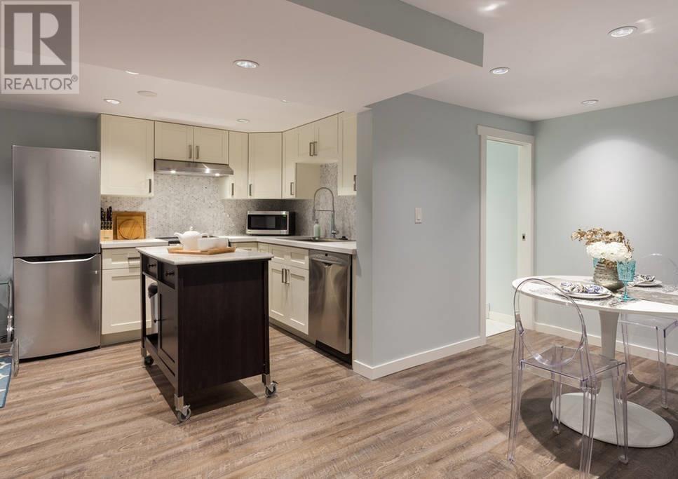 417 Garrett Street, New Westminster, British Columbia  V3L 3S1 - Photo 21 - R2974453