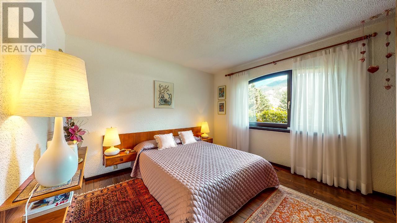 450 Matheson Road, Okanagan Falls, British Columbia  V0H 1R5 - Photo 34 - 10336972