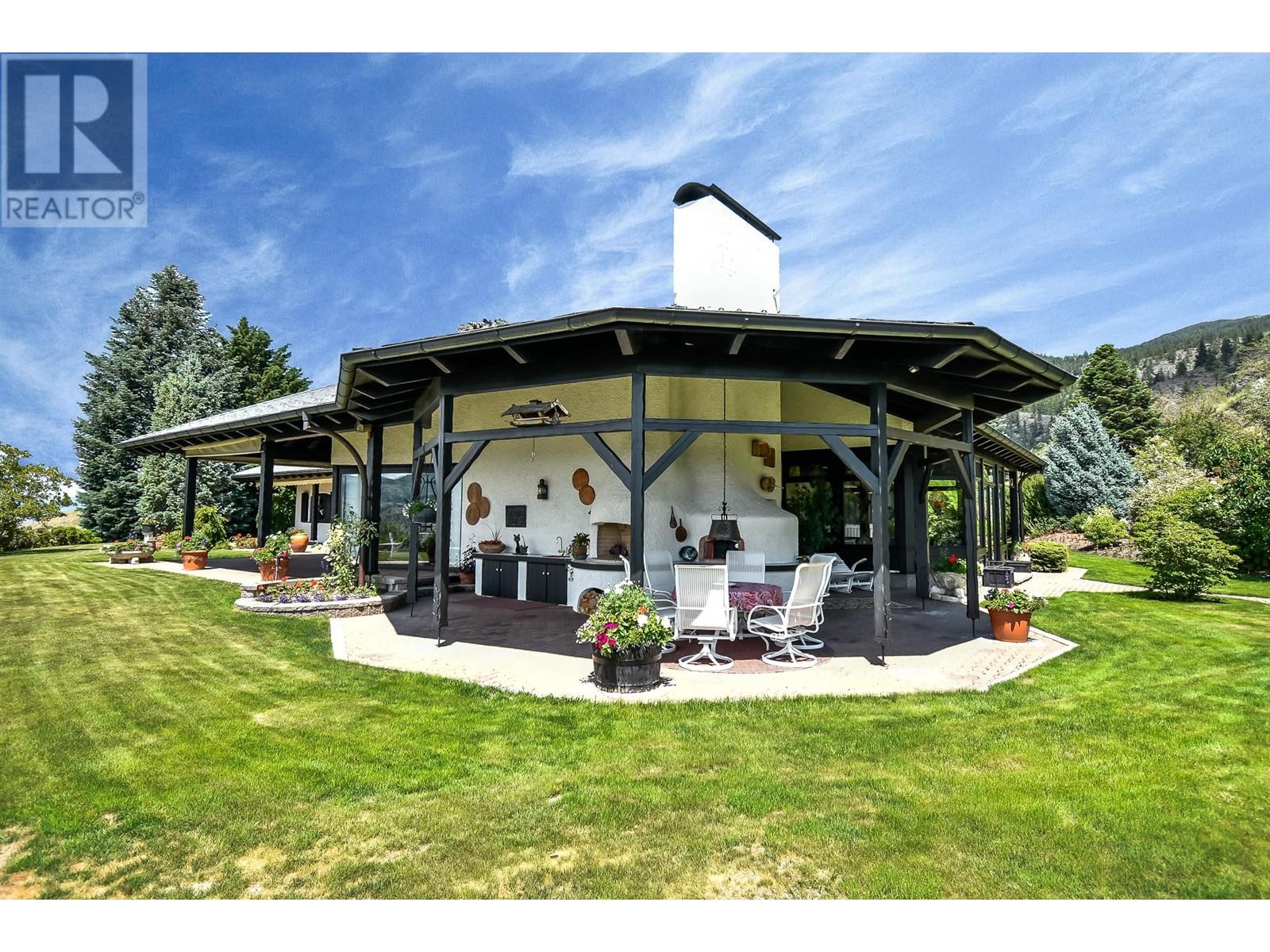 450 Matheson Road, Okanagan Falls, British Columbia  V0H 1R5 - Photo 8 - 10336972