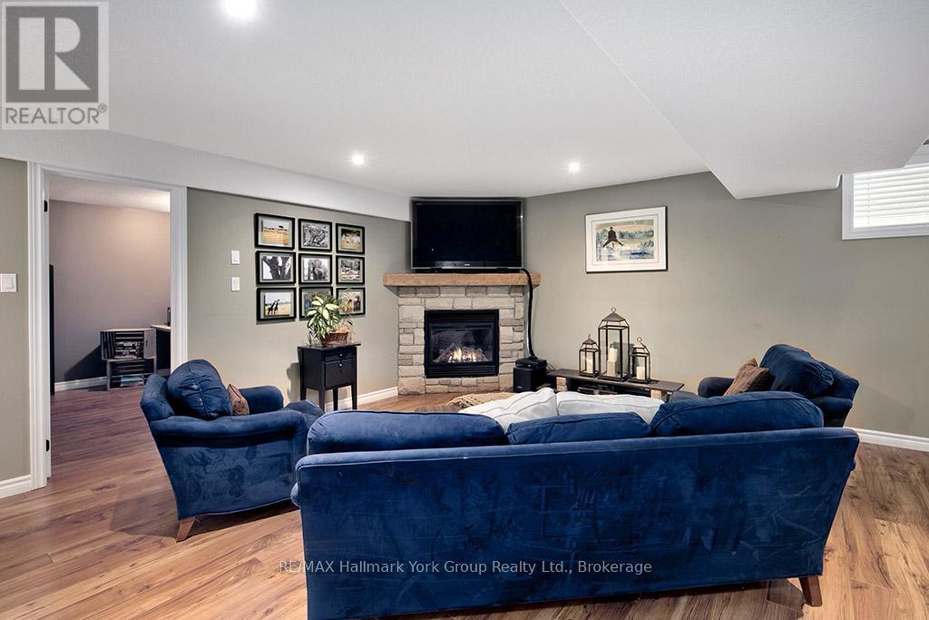 34 Davis Street, Collingwood, Ontario  L9Y 0C8 - Photo 33 - S12004551