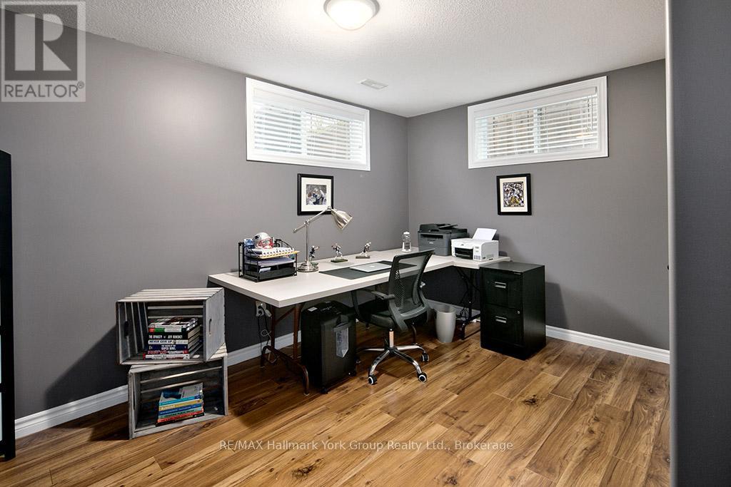 34 Davis Street, Collingwood, Ontario  L9Y 0C8 - Photo 36 - S12004551