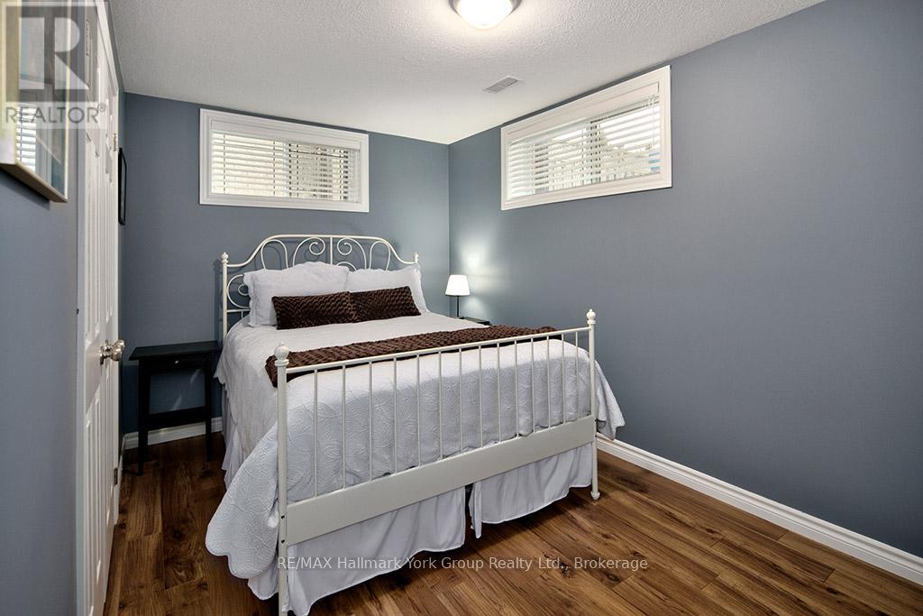 34 Davis Street, Collingwood, Ontario  L9Y 0C8 - Photo 37 - S12004551