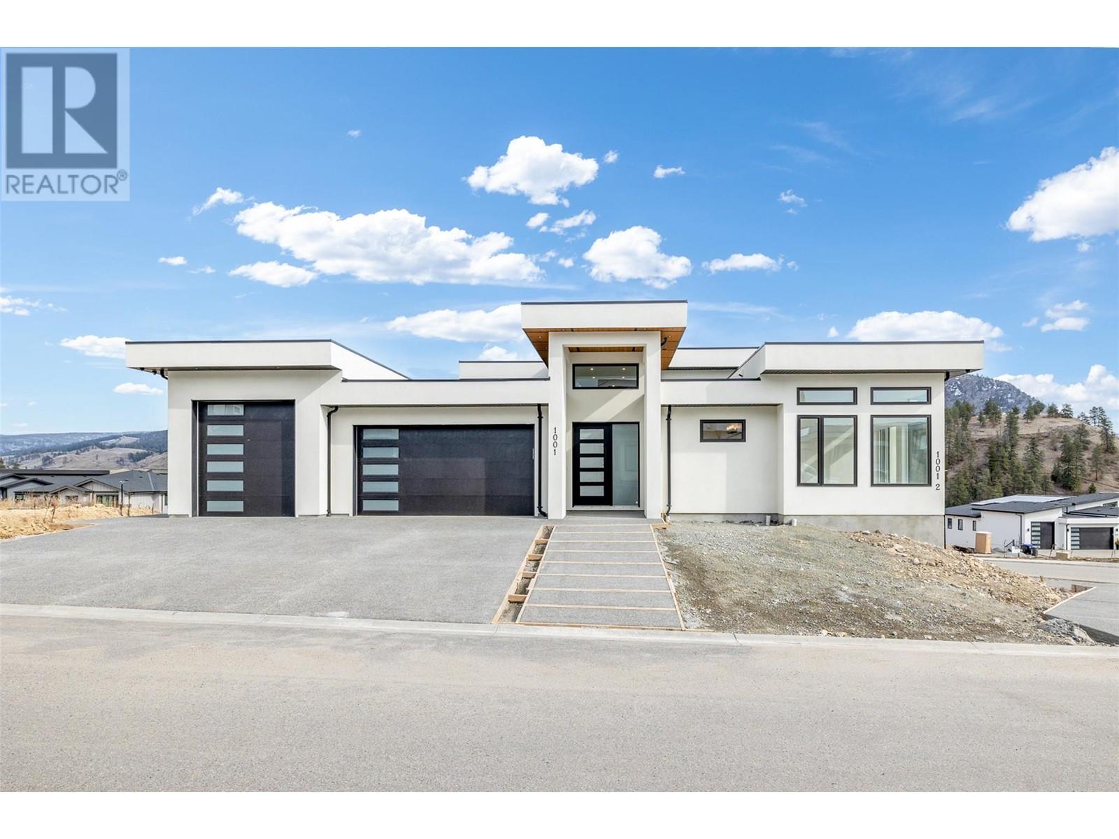 1001 Melrose Street, Kelowna, British Columbia  V1P 0A8 - Photo 1 - 10337808