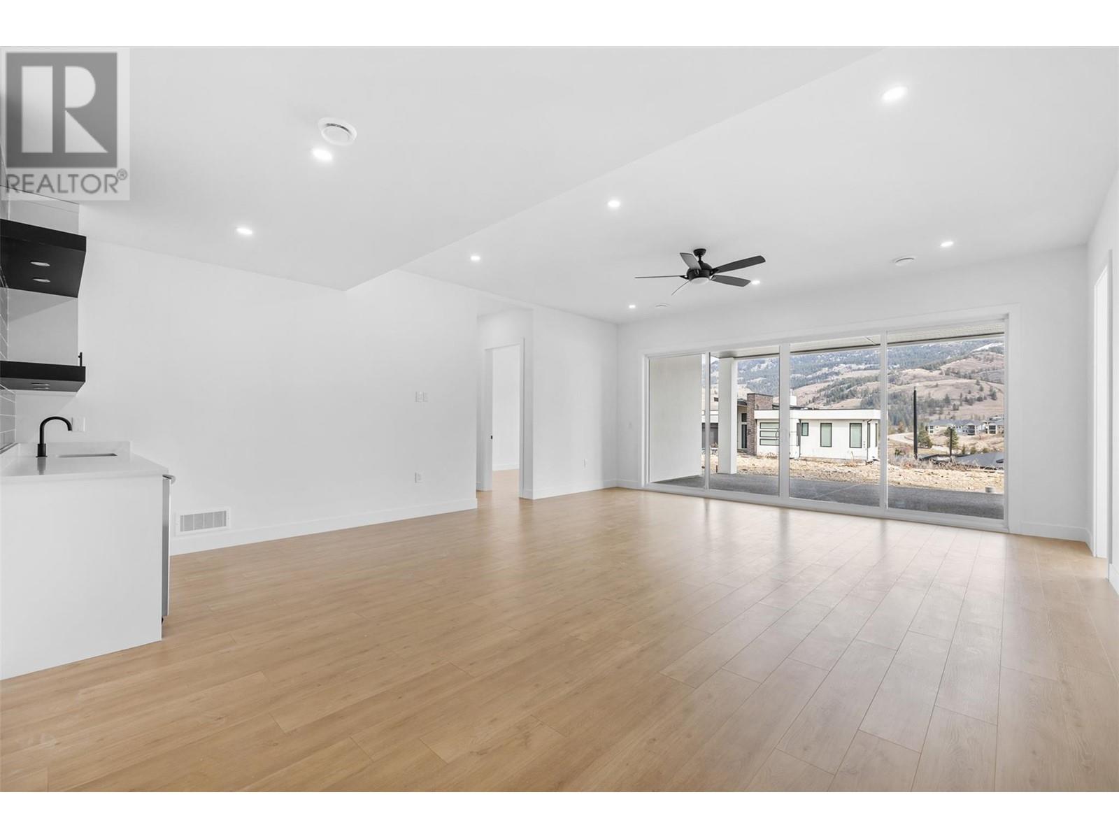 1001 Melrose Street, Kelowna, British Columbia  V1P 0A8 - Photo 33 - 10337808