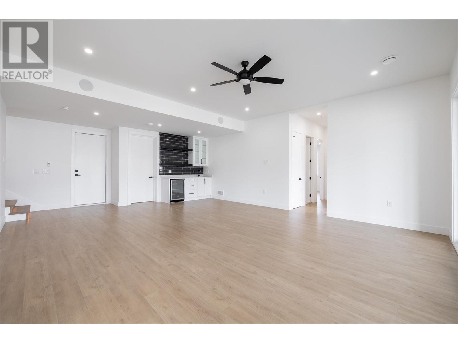 1001 Melrose Street, Kelowna, British Columbia  V1P 0A8 - Photo 34 - 10337808