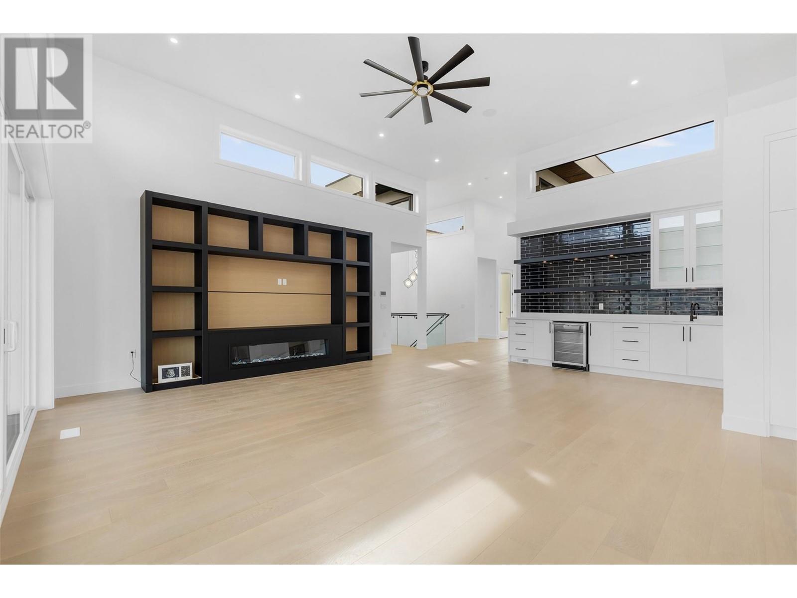 1001 Melrose Street, Kelowna, British Columbia  V1P 0A8 - Photo 6 - 10337808