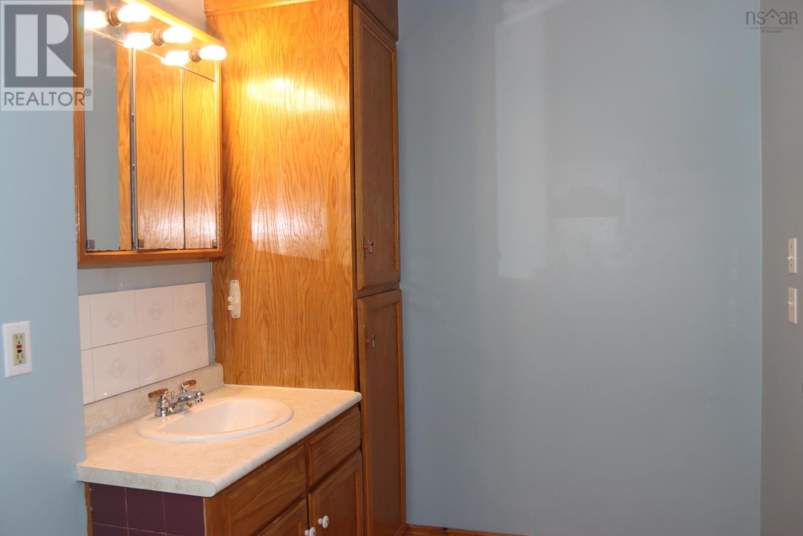 1472 Elizabeth Avenue, Kingston, Nova Scotia  B0P 1R0 - Photo 16 - 202504302