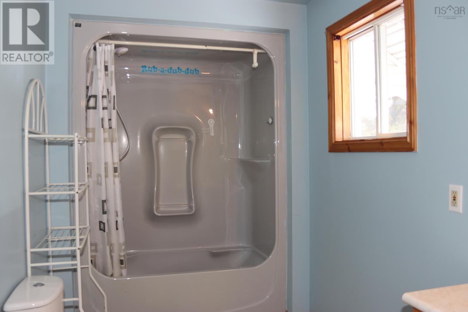 1472 Elizabeth Avenue, Kingston, Nova Scotia  B0P 1R0 - Photo 17 - 202504302