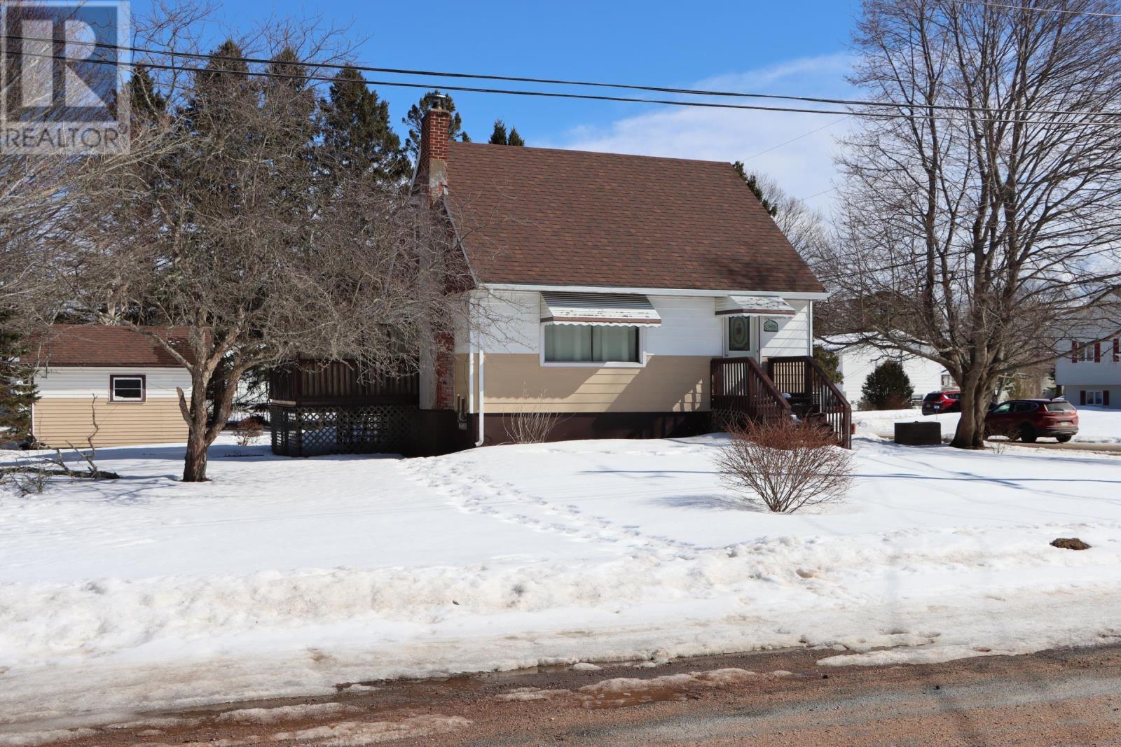 1472 Elizabeth Avenue, Kingston, Nova Scotia  B0P 1R0 - Photo 3 - 202504302