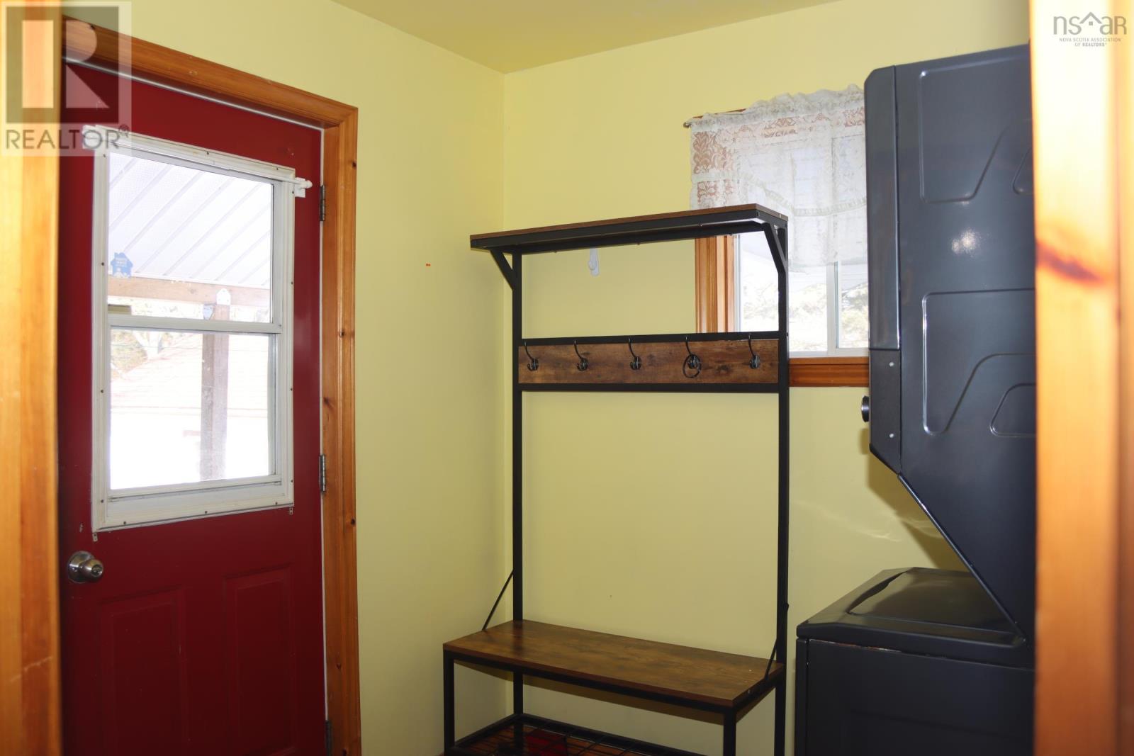 1472 Elizabeth Avenue, Kingston, Nova Scotia  B0P 1R0 - Photo 9 - 202504302