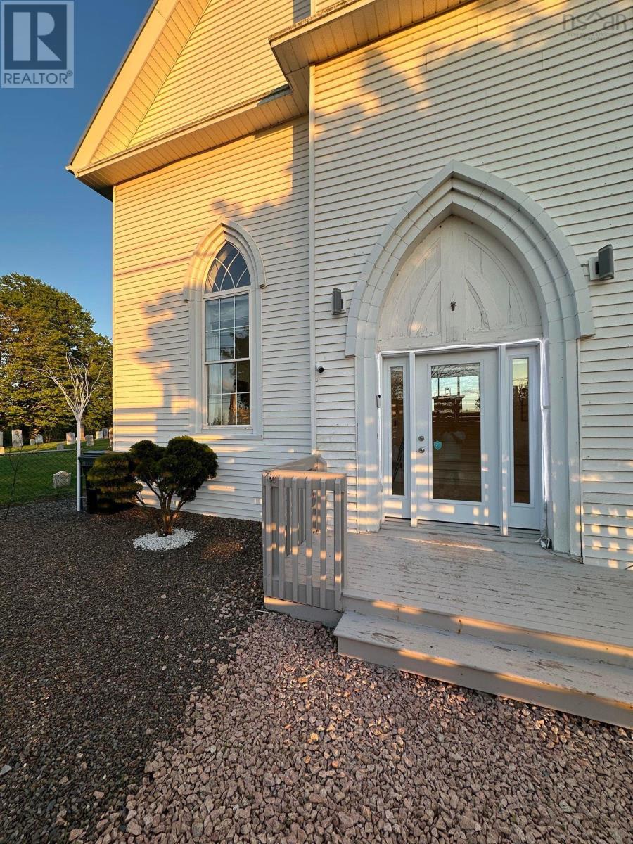 8096 Highway 215 Highway, Selma, Nova Scotia  B0N 1T0 - Photo 38 - 202504303