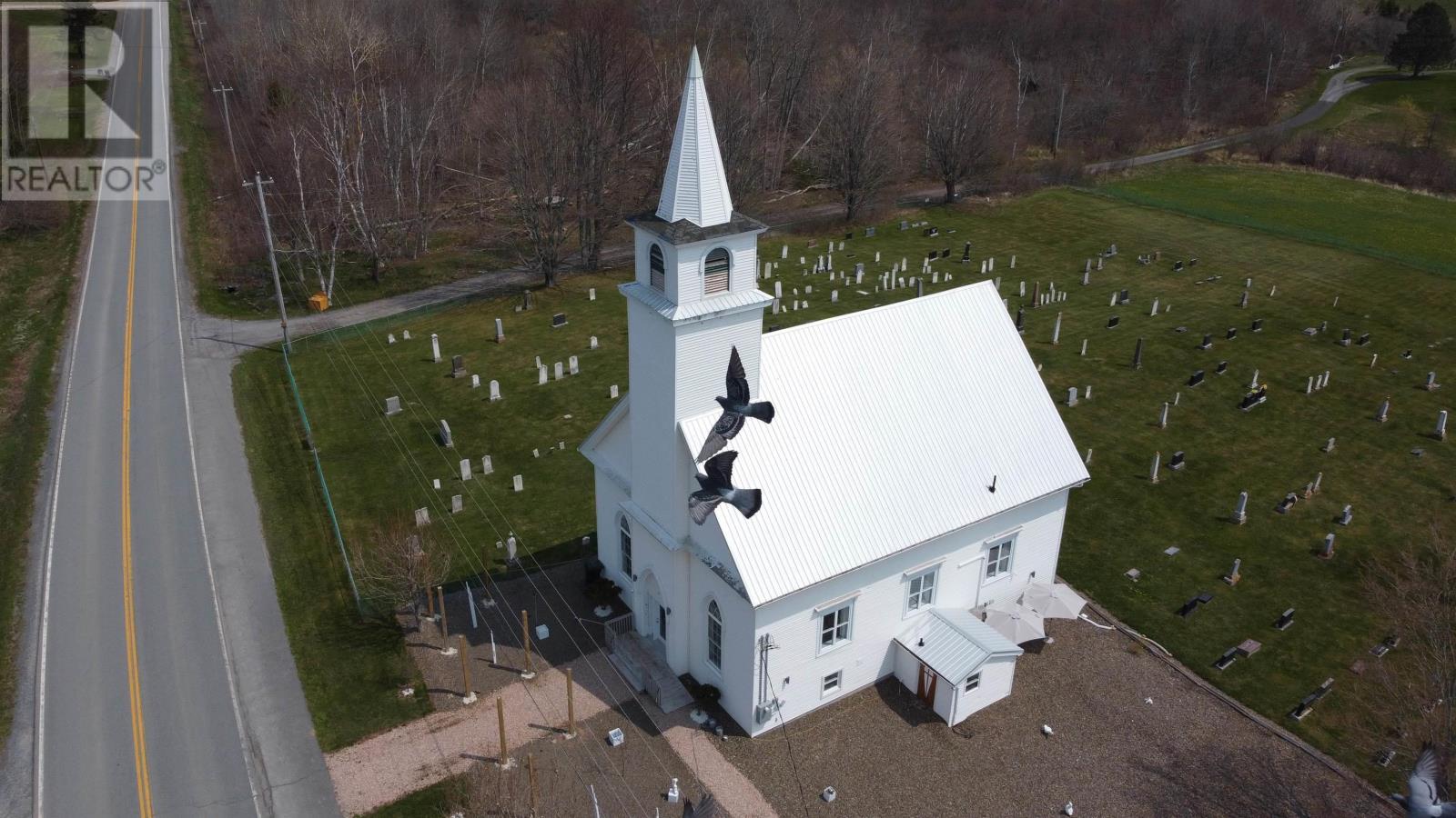 8096 Highway 215 Highway, Selma, Nova Scotia  B0N 1T0 - Photo 7 - 202504303