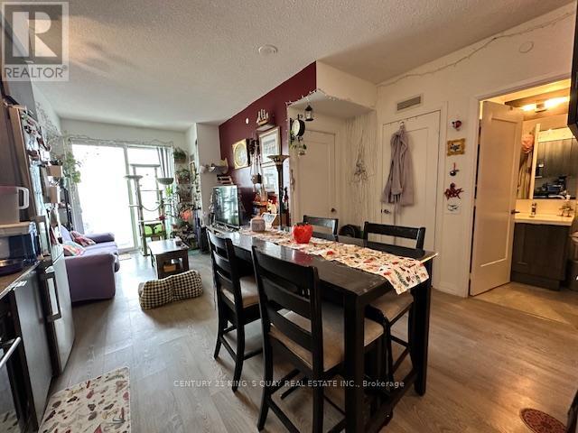 1404 - 101 Erskine Avenue, Toronto, Ontario  M4P 0C5 - Photo 3 - C12004524