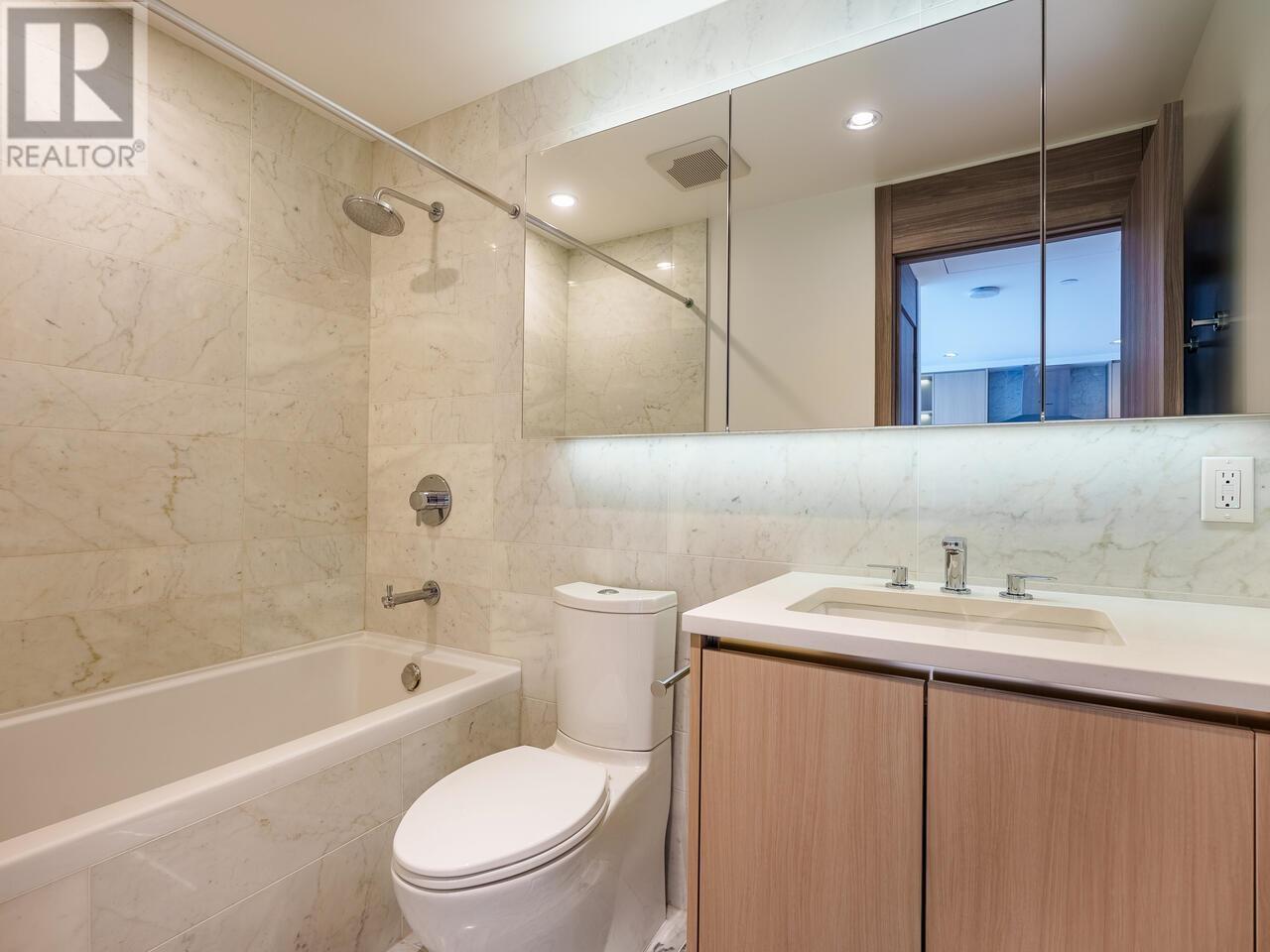 Listing Picture 12 of 29 : 2510 4720 LOUGHEED HIGHWAY, Burnaby / 本拿比 - 魯藝地產 Yvonne Lu Group - MLS Medallion Club Member