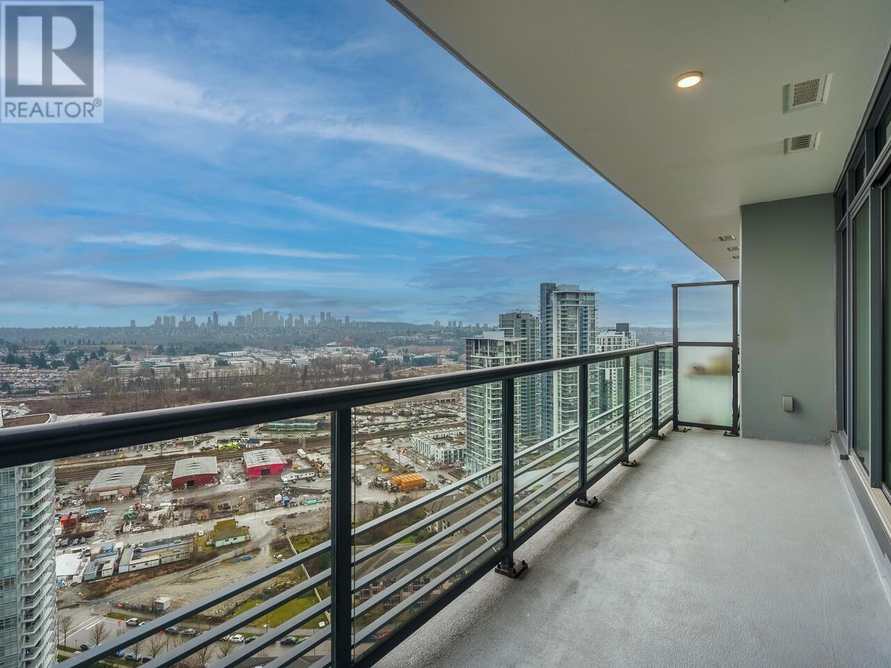 Listing Picture 18 of 29 : 2510 4720 LOUGHEED HIGHWAY, Burnaby / 本拿比 - 魯藝地產 Yvonne Lu Group - MLS Medallion Club Member