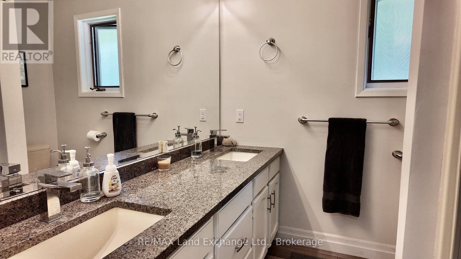 64 Boiler Beach Road, Huron-Kinloss, Ontario  N2Z 0B3 - Photo 17 - X12004660