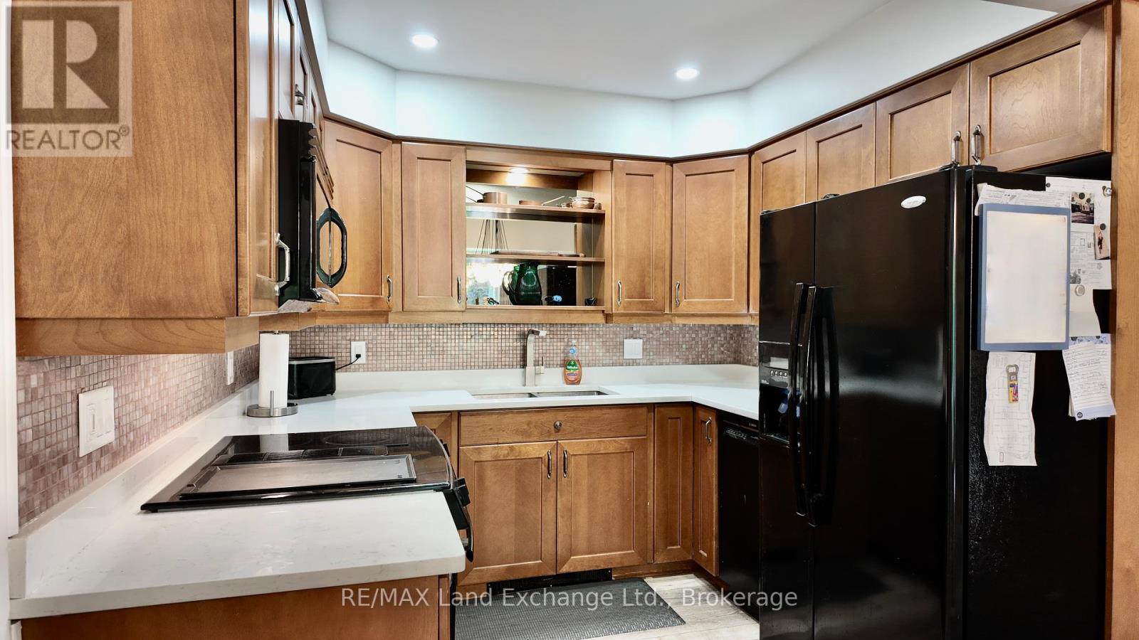 64 Boiler Beach Road, Huron-Kinloss, Ontario  N2Z 0B3 - Photo 8 - X12004660