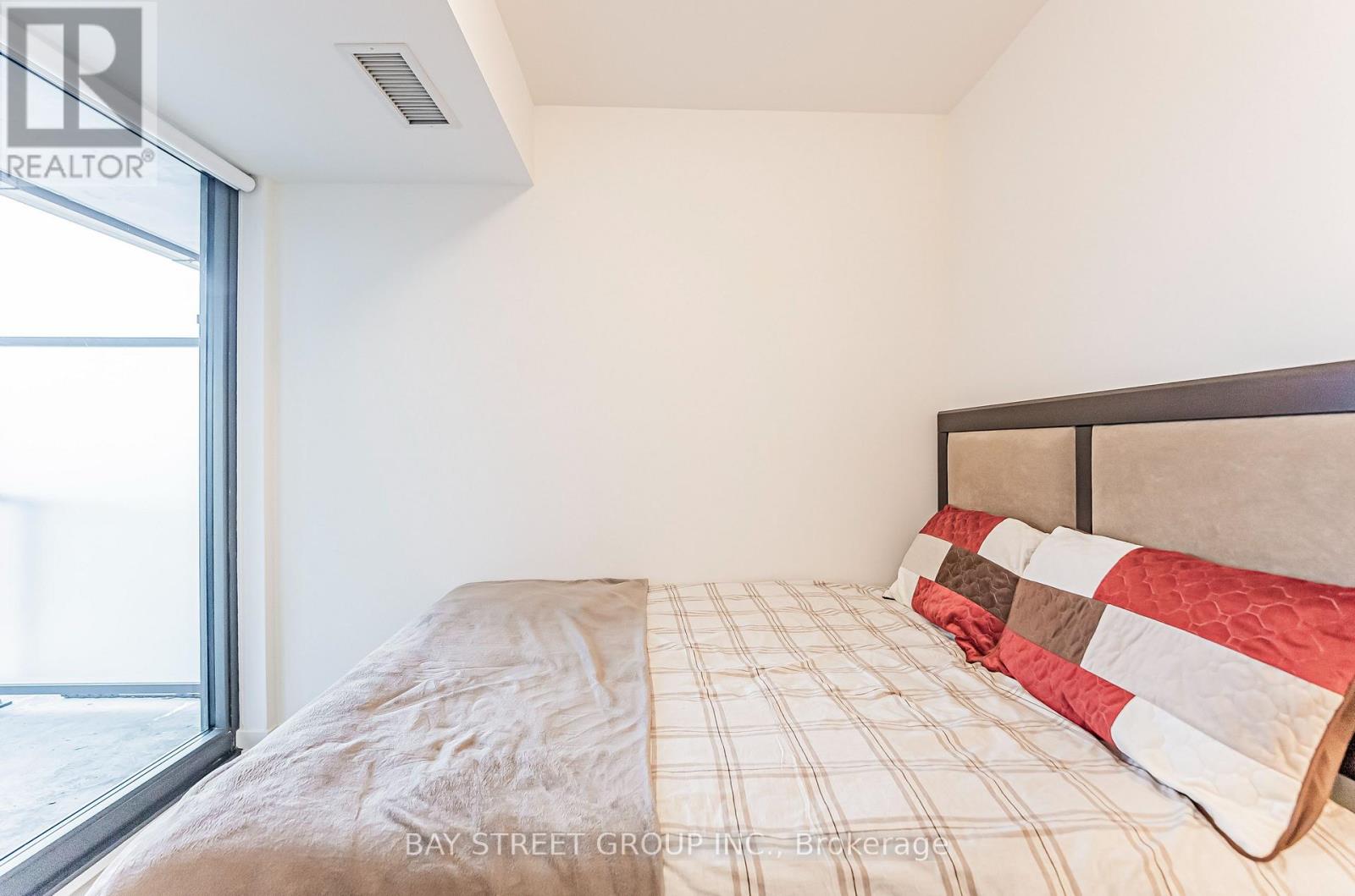 526 - 250 Lawrence Avenue W, Toronto, Ontario  M5M 1B2 - Photo 19 - C12004639