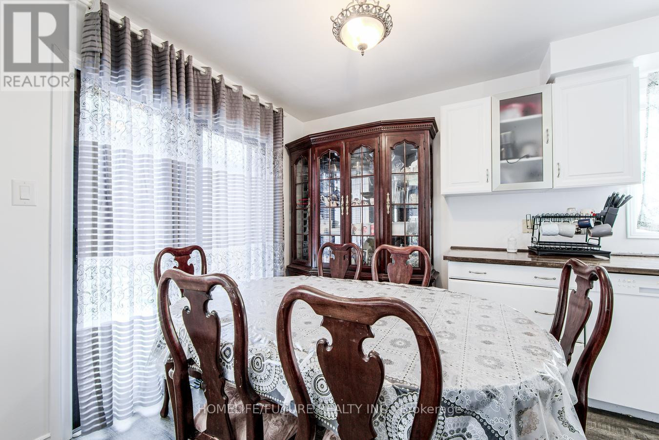 71 Crawforth Street, Whitby, Ontario  L1N 9K9 - Photo 11 - E12004650
