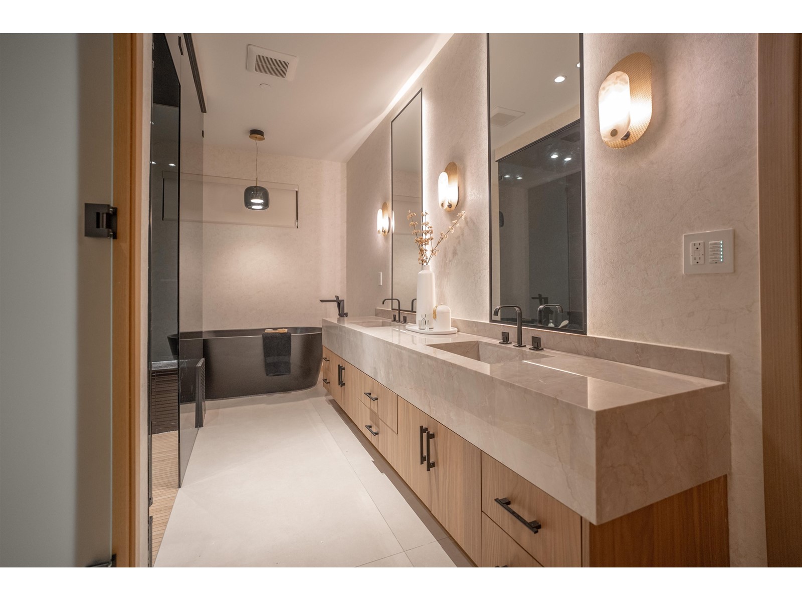1072 Habgood Street, White Rock, British Columbia  V4B 4W8 - Photo 16 - R2974091