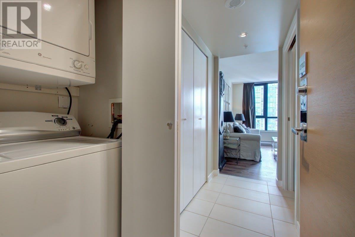 2702 977 Mainland Street, Vancouver, British Columbia  V6B 1T2 - Photo 8 - R2962045