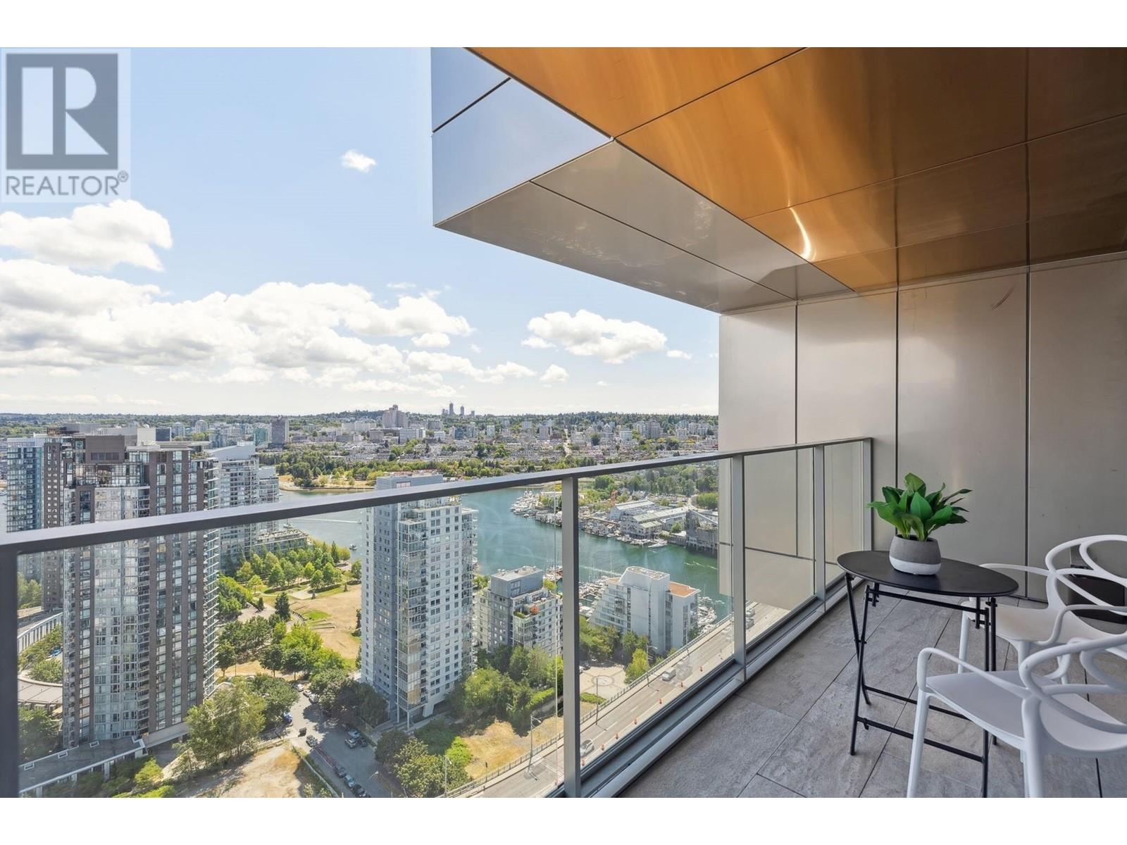 3809 1480 HOWE STREET, Vancouver, British Columbia