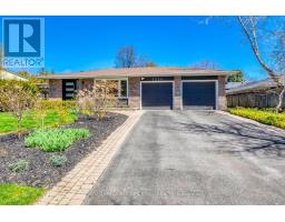 2220 ELMHURST AVENUE, Oakville, Ontario