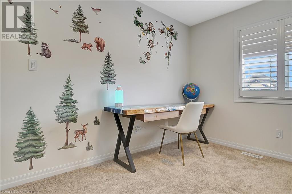 909 Dunnigan Court, Kitchener, Ontario  N2B 3J7 - Photo 37 - 40704020