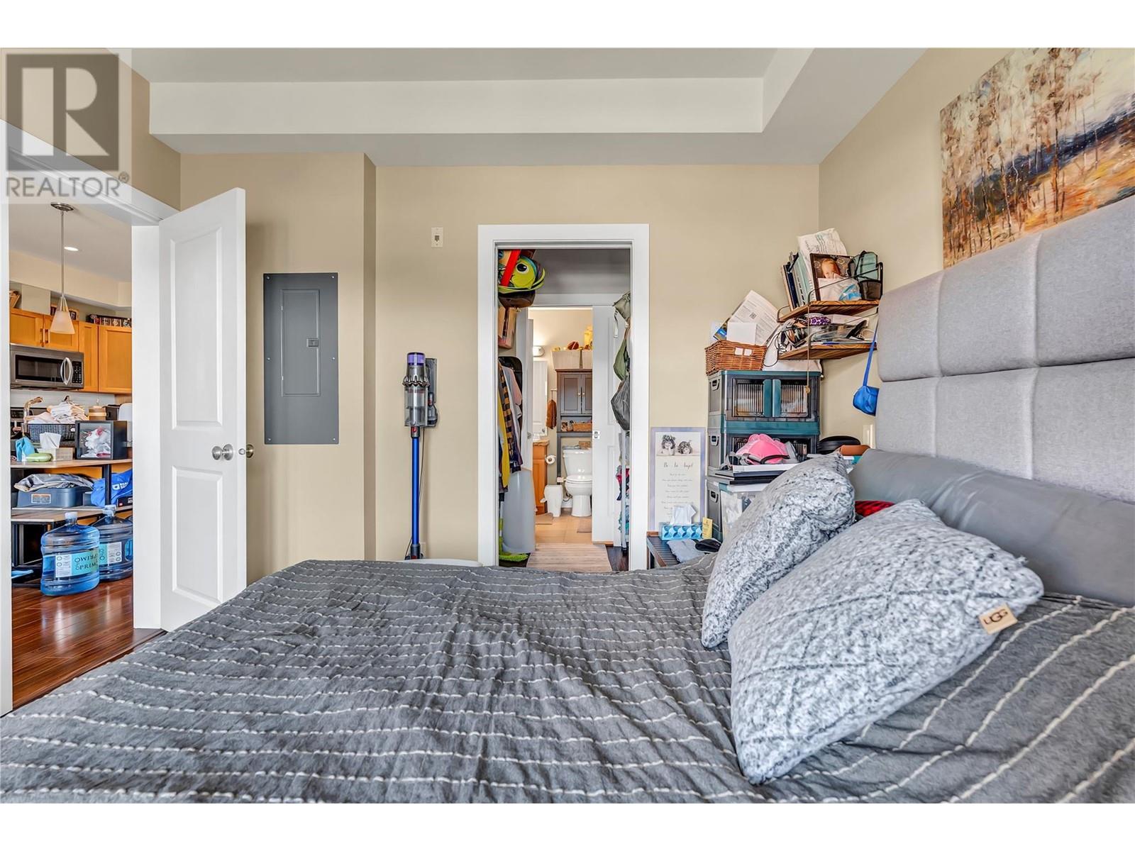 Property at 3205 Skyview Lane Unit# 202 image 1