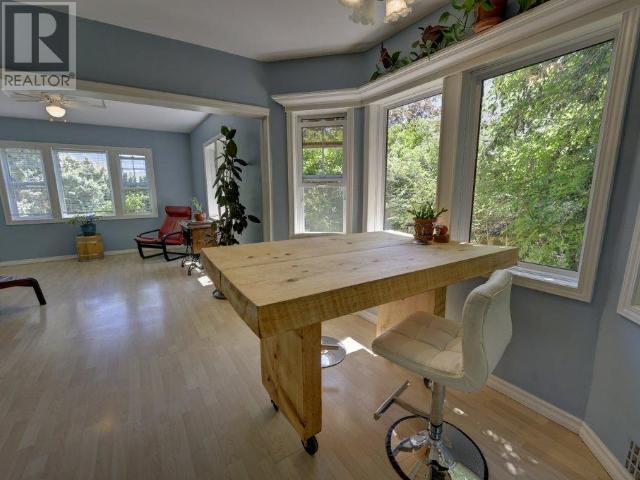 Property at 6476 KOOTENAY Street image 4