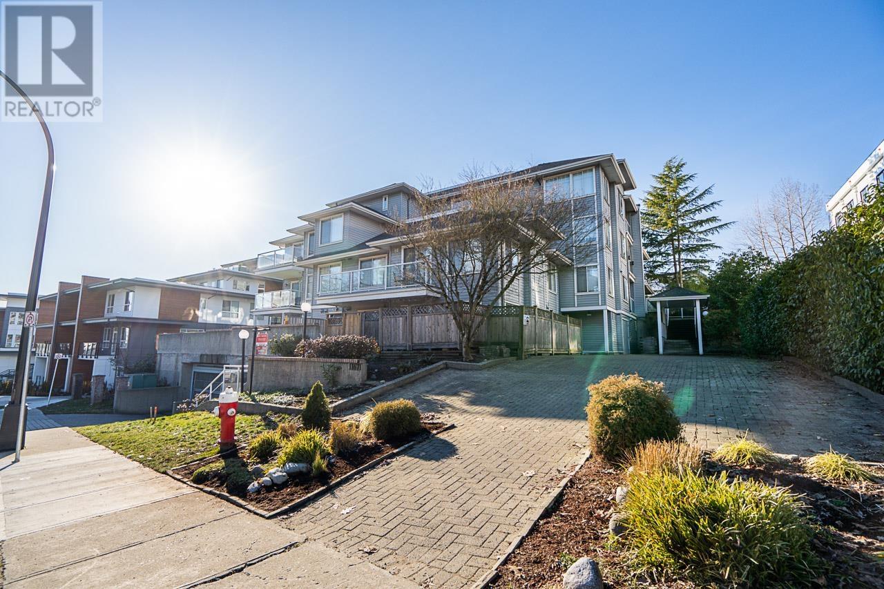 403 11671 FRASER STREET, Maple Ridge, British Columbia