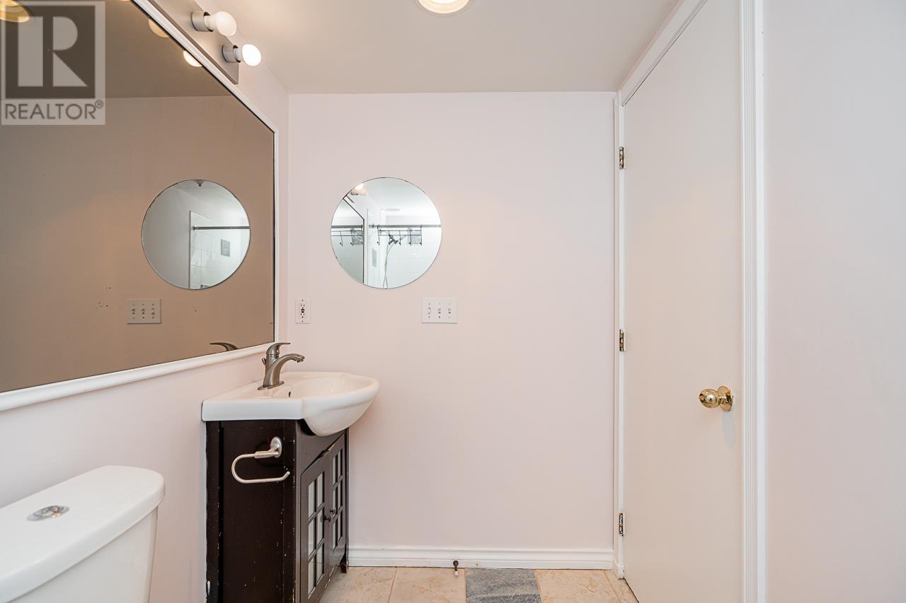 403 11671 Fraser Street, Maple Ridge, British Columbia  V2X 6C4 - Photo 30 - R2974253