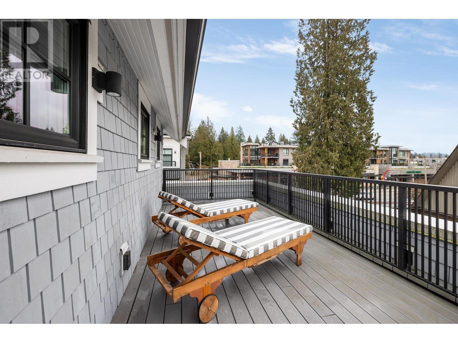 15 1133 Ridgewood Drive, North Vancouver, British Columbia  V7R 0A5 - Photo 36 - R2974458