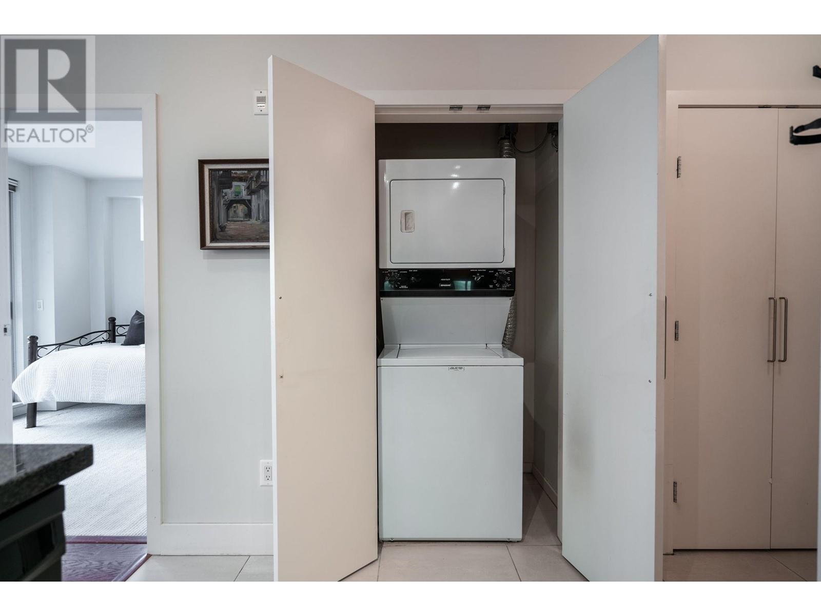 210 2655 Cranberry Drive, Vancouver, British Columbia  V6K 4V5 - Photo 35 - R2974465