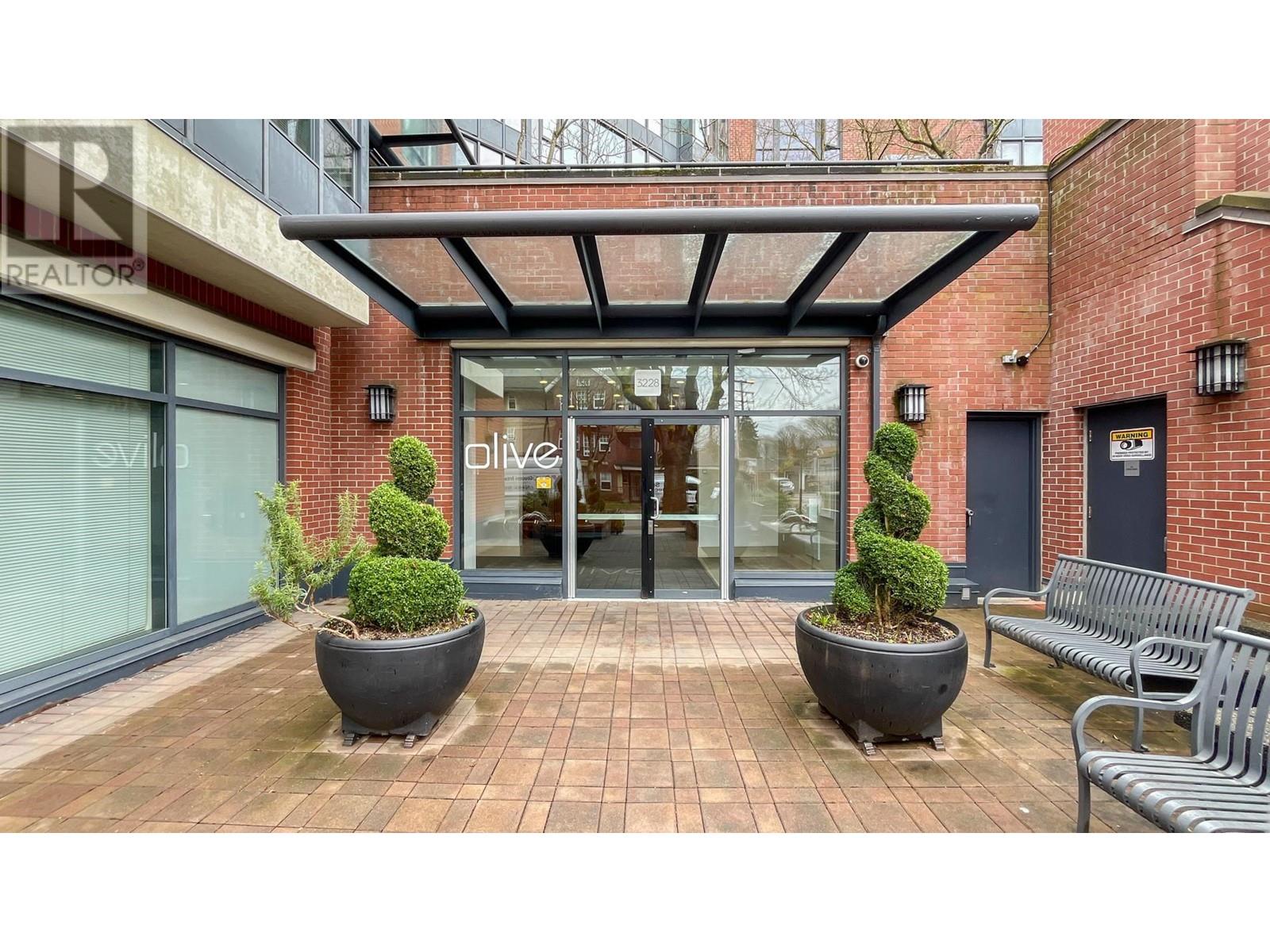 Listing Picture 2 of 22 : 611 3228 TUPPER STREET, Vancouver / 溫哥華 - 魯藝地產 Yvonne Lu Group - MLS Medallion Club Member