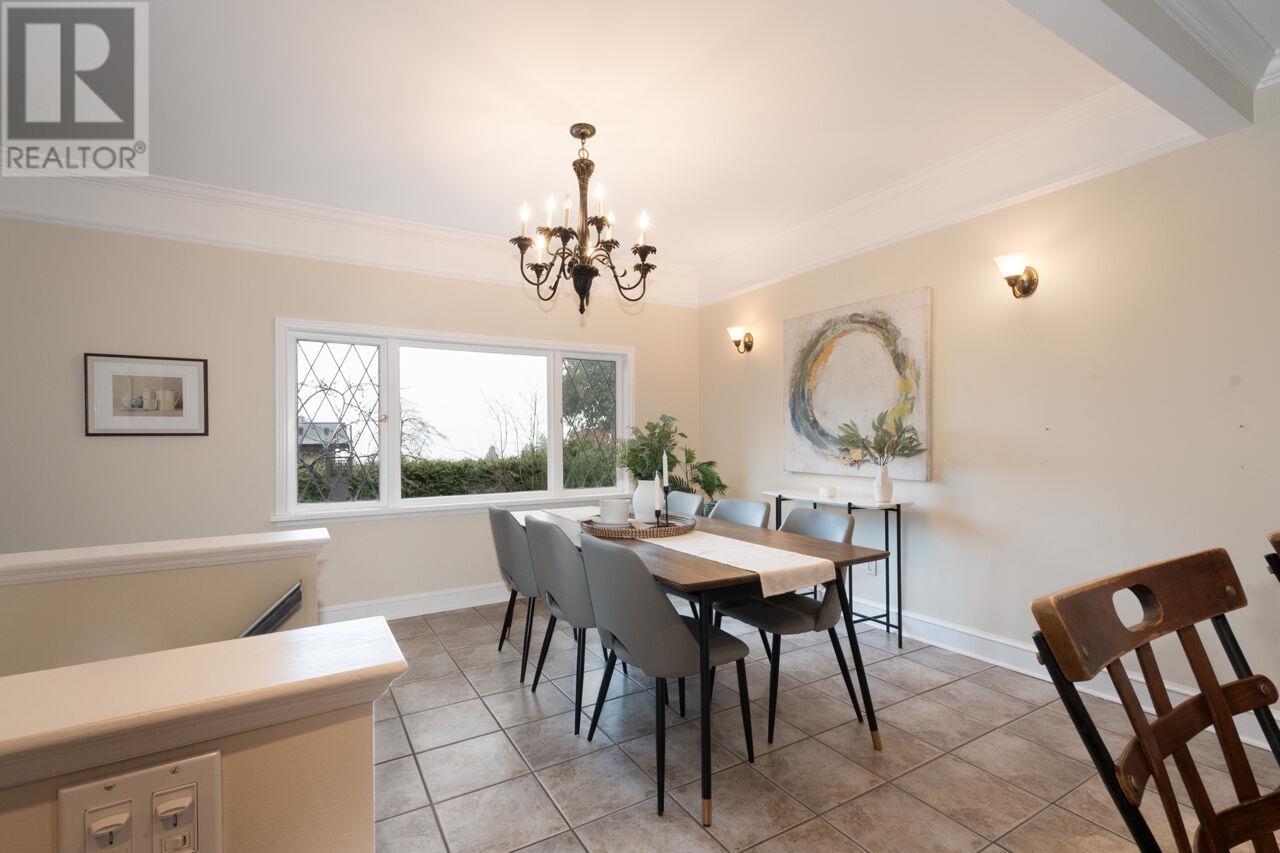 1461 27th Street, West Vancouver, British Columbia  V7V 4K8 - Photo 6 - R2974482