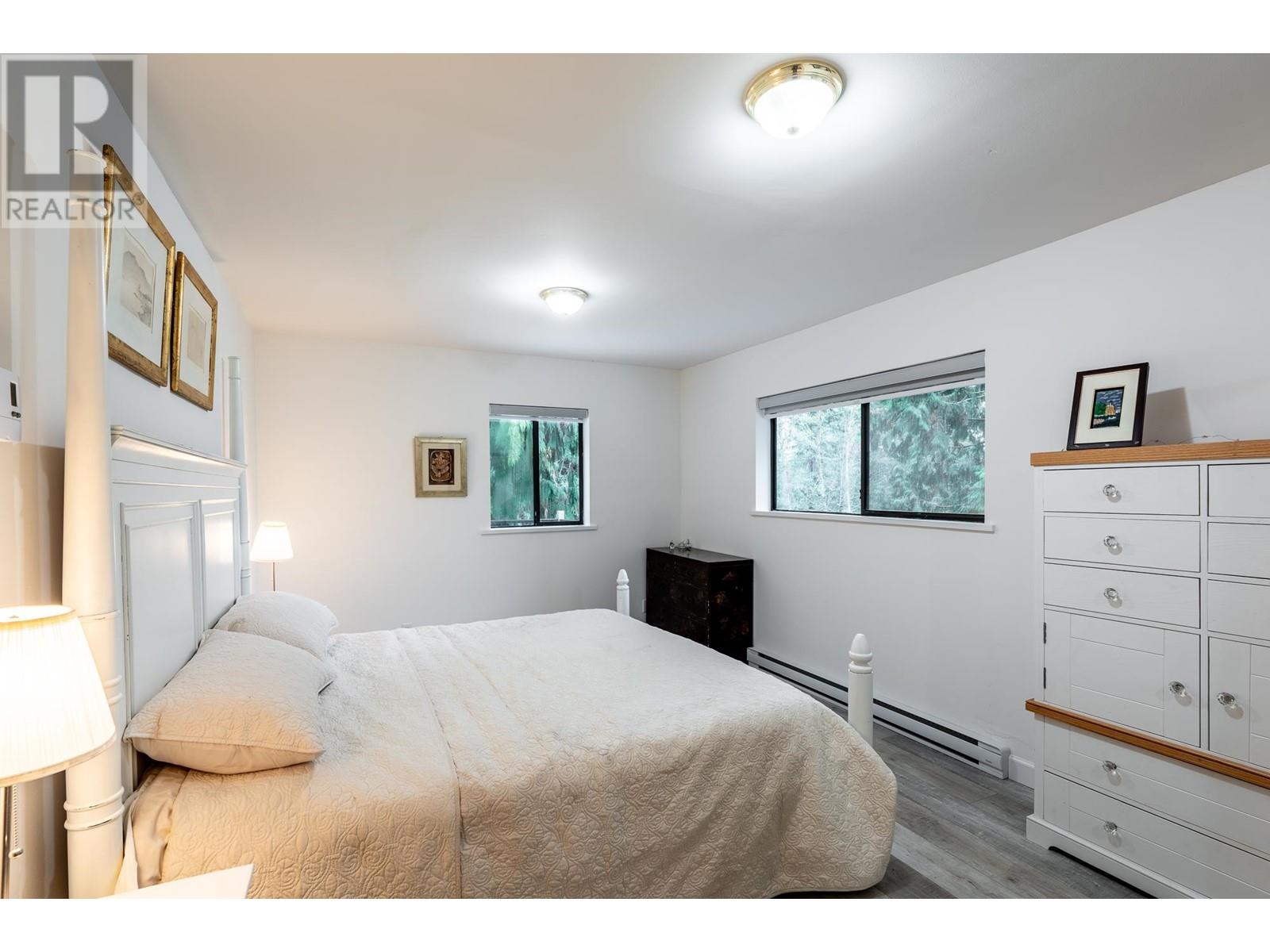 943/937 Stewart Road, Gibsons, British Columbia  V0N 1V7 - Photo 24 - R2974502