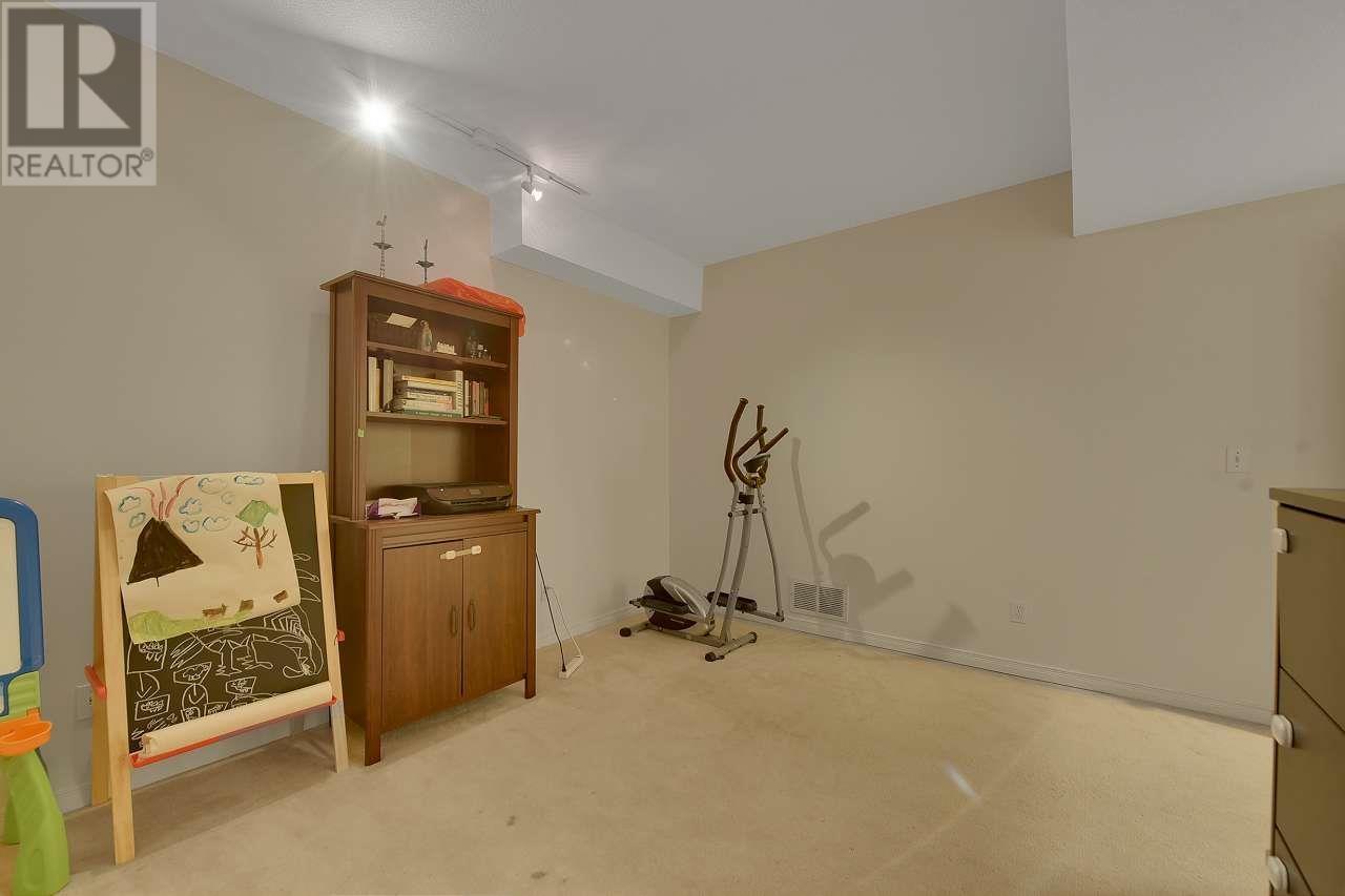 120 2998 Robson Drive, Coquitlam, British Columbia  V3E 2X6 - Photo 33 - R2973036