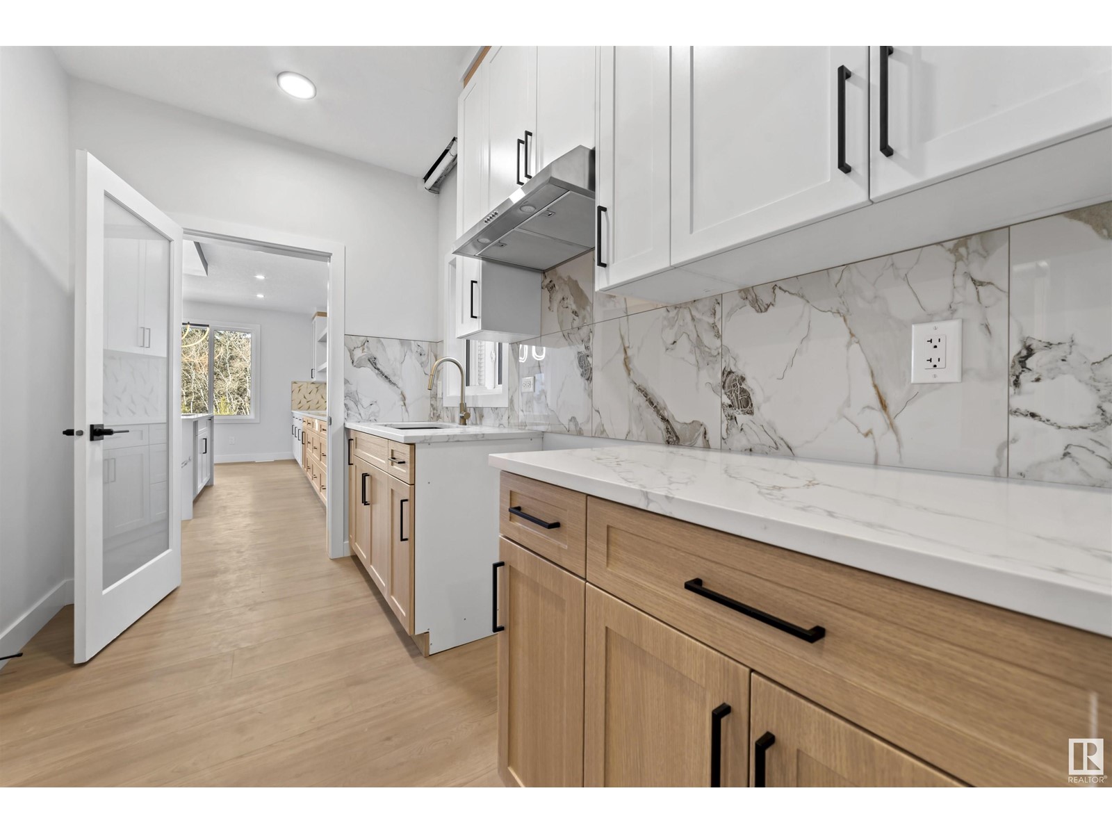 194 Cavanagh Common Sw, Edmonton, Alberta  T6W 4H4 - Photo 16 - E4424275