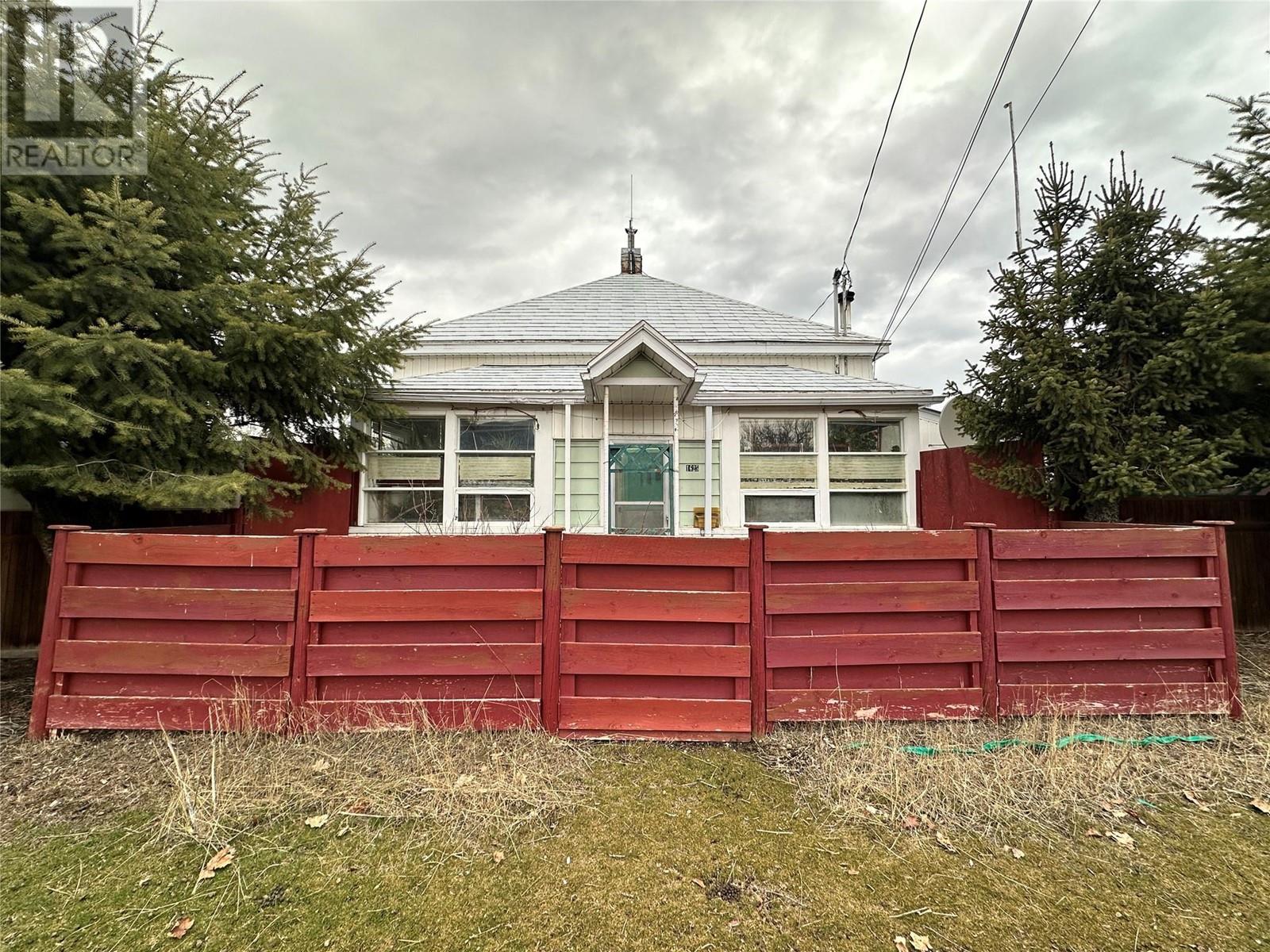 1625 68th Avenue, Grand Forks, British Columbia  V0H 1H0 - Photo 55 - 10337550