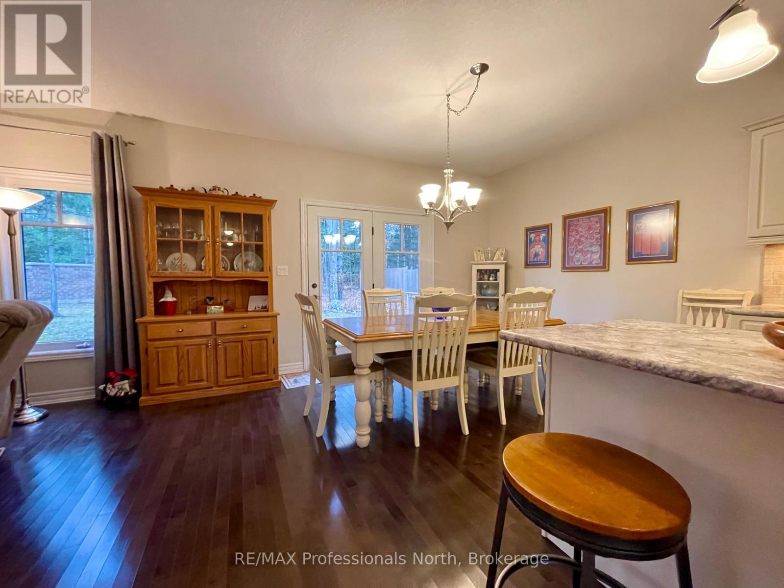 1 Prestwick Drive, Huntsville, Ontario  P1H 0C2 - Photo 14 - X12003601