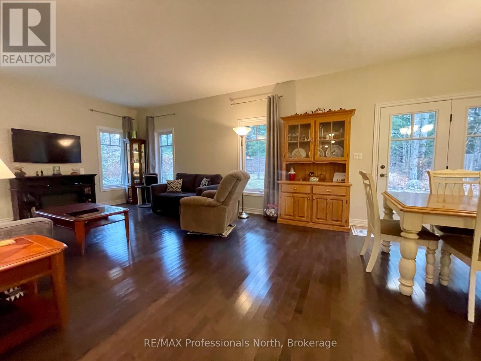 1 Prestwick Drive, Huntsville, Ontario  P1H 0C2 - Photo 16 - X12003601